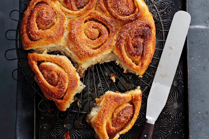 Toffee apple cinnamon rolls with one broken off