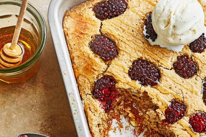 Blackberry baked oats in a tray